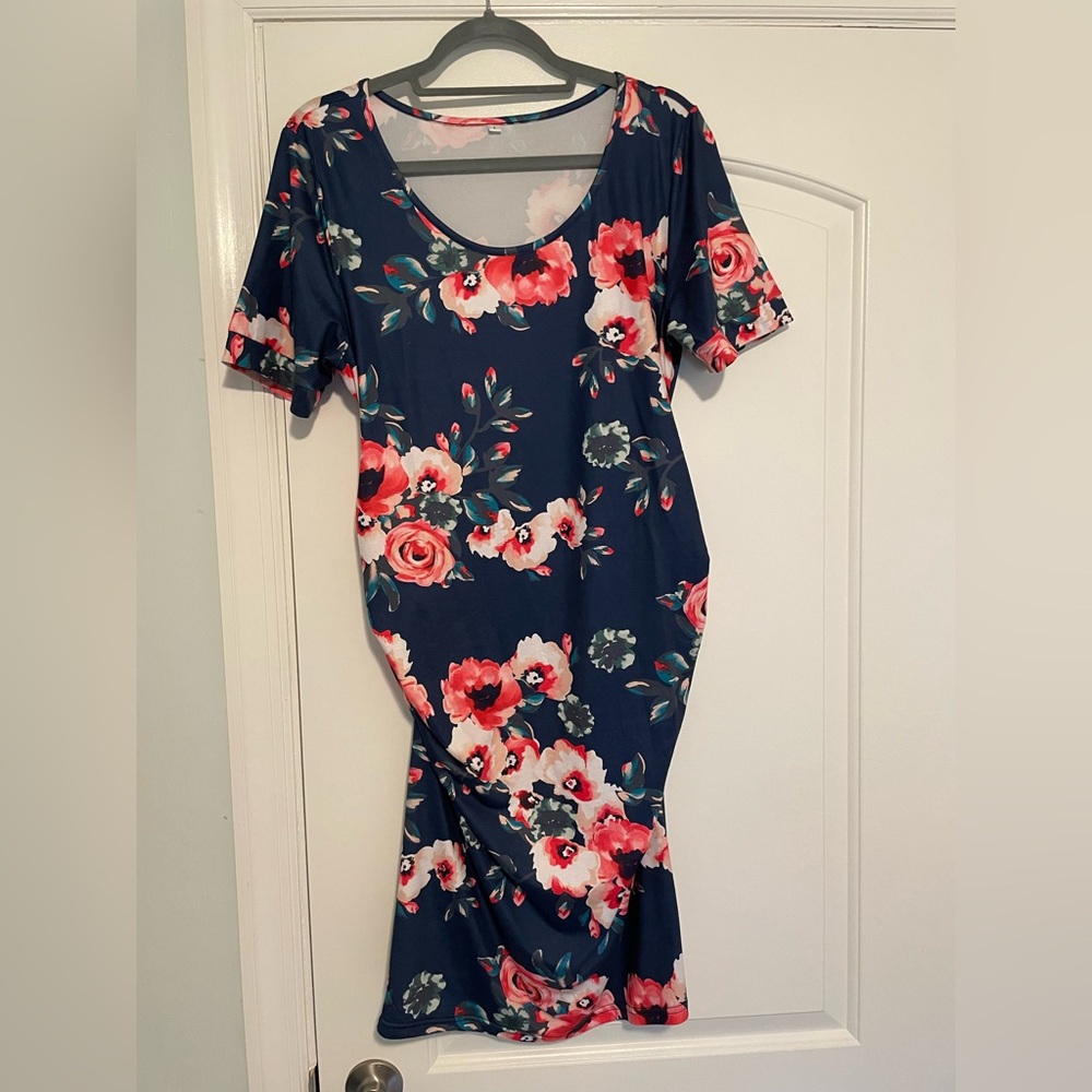Lot of 4 M/L Maternity Dresses